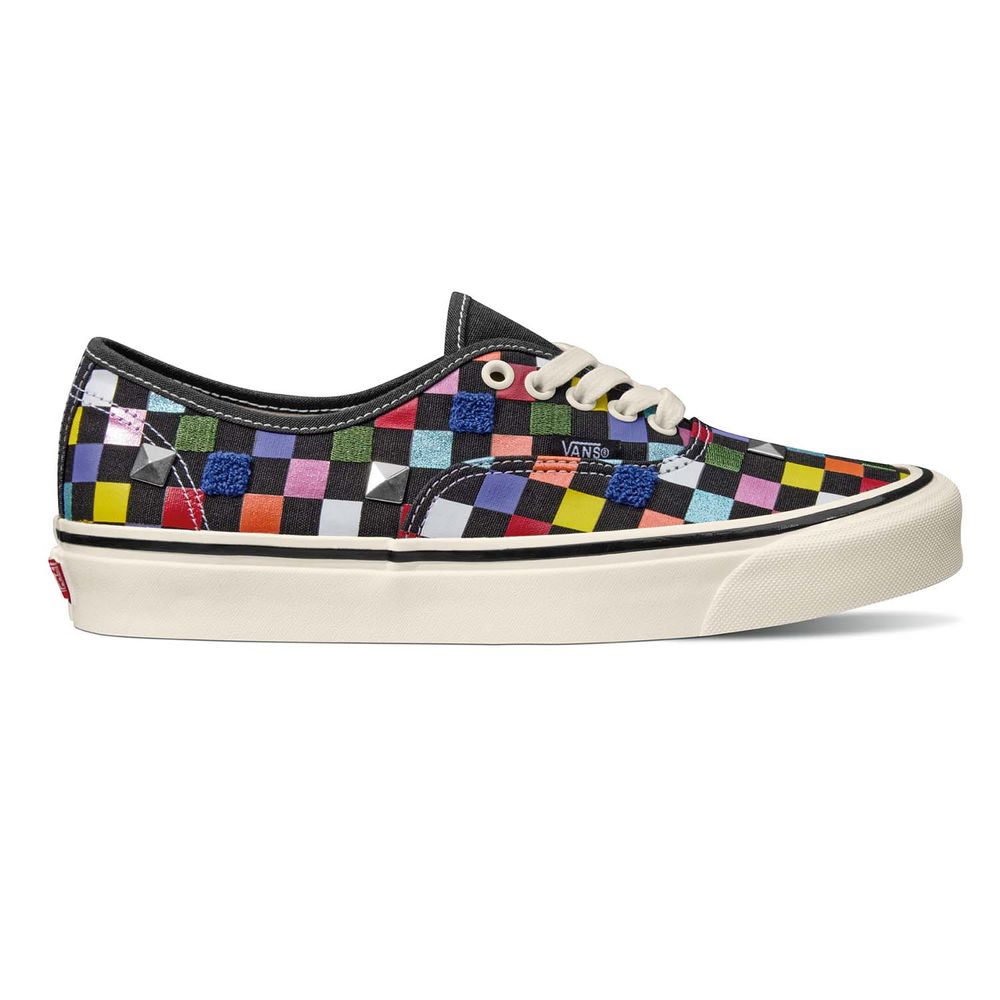 Zapatos vans 2025 precio ecuador fabrica