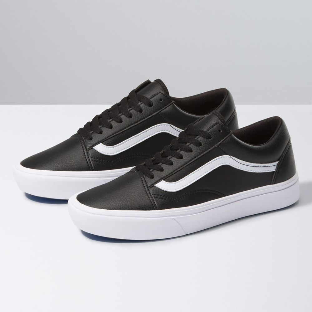 Vans best sale negros clasicos