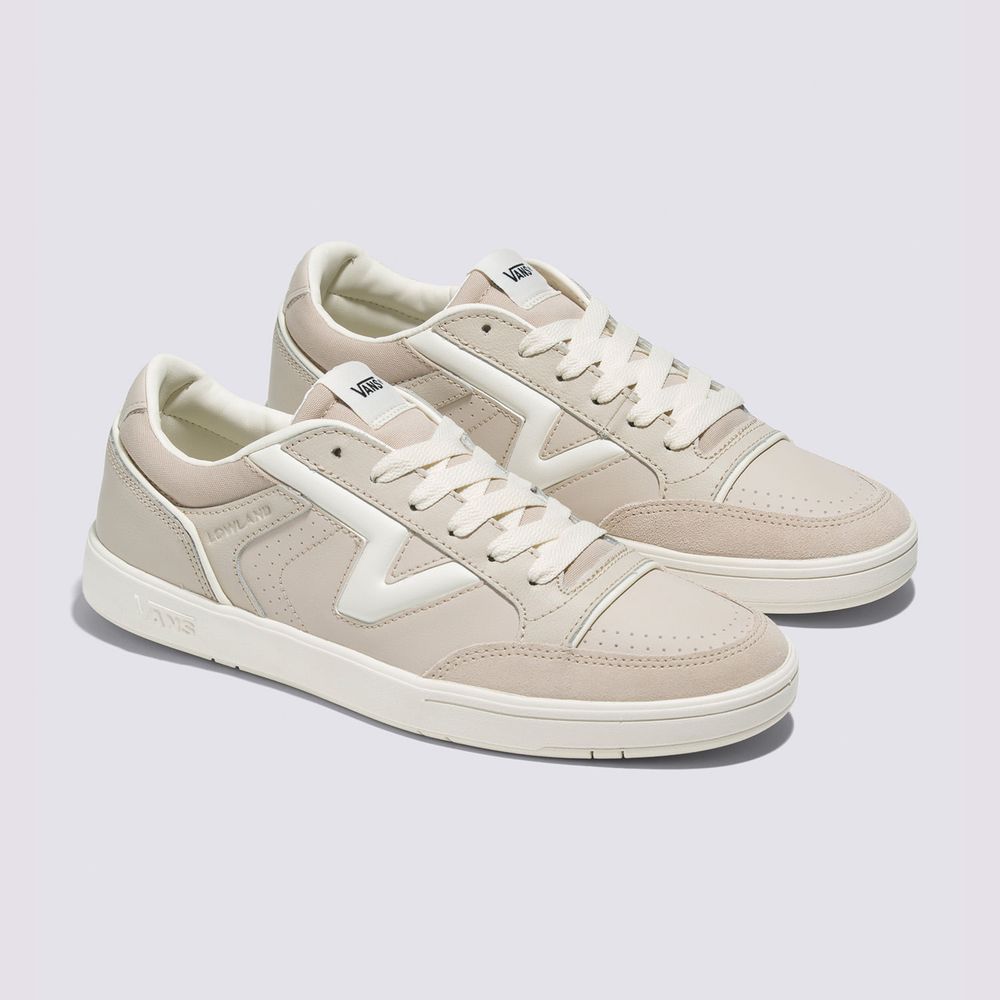 Zapatos-Clasicos-Beige-Lowland-Cc-Jmp-R-Vans