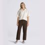 Pantalon-Marron-Mikey-Feb-Authentic-Relaxed-Cropped-Hombre-Vans