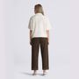 Pantalon-Marron-Mikey-Feb-Authentic-Relaxed-Cropped-Hombre-Vans