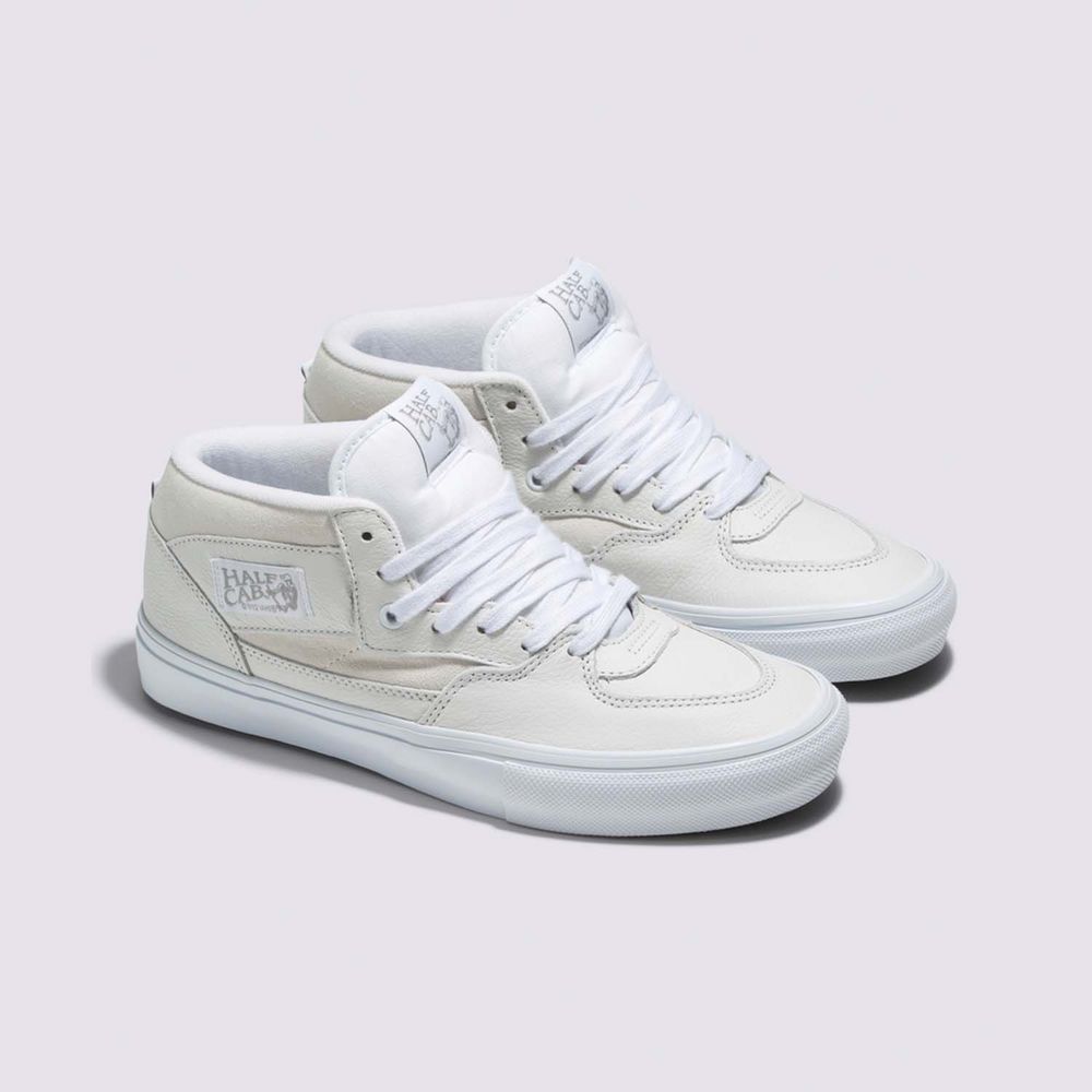 Zapatos-Skate-Blancos-Half-Cab--Vans-